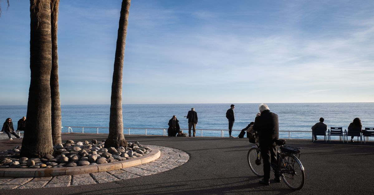 Avon junto al Mar: people